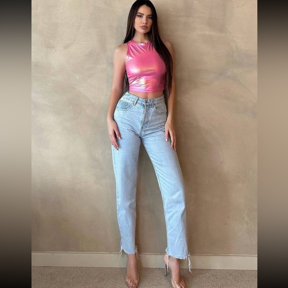 Essnce Women's Shiny Casual Tank Top - Picture 2 of 4